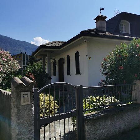 Casa Vacanze - Residenza Elvezia Tirano Exterior foto