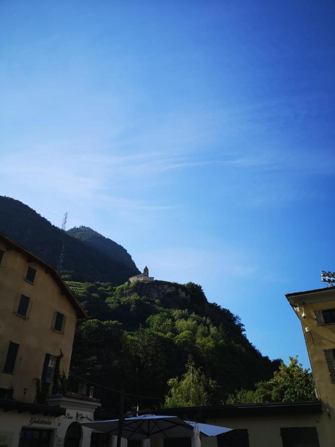 Casa Vacanze - Residenza Elvezia Tirano Exterior foto